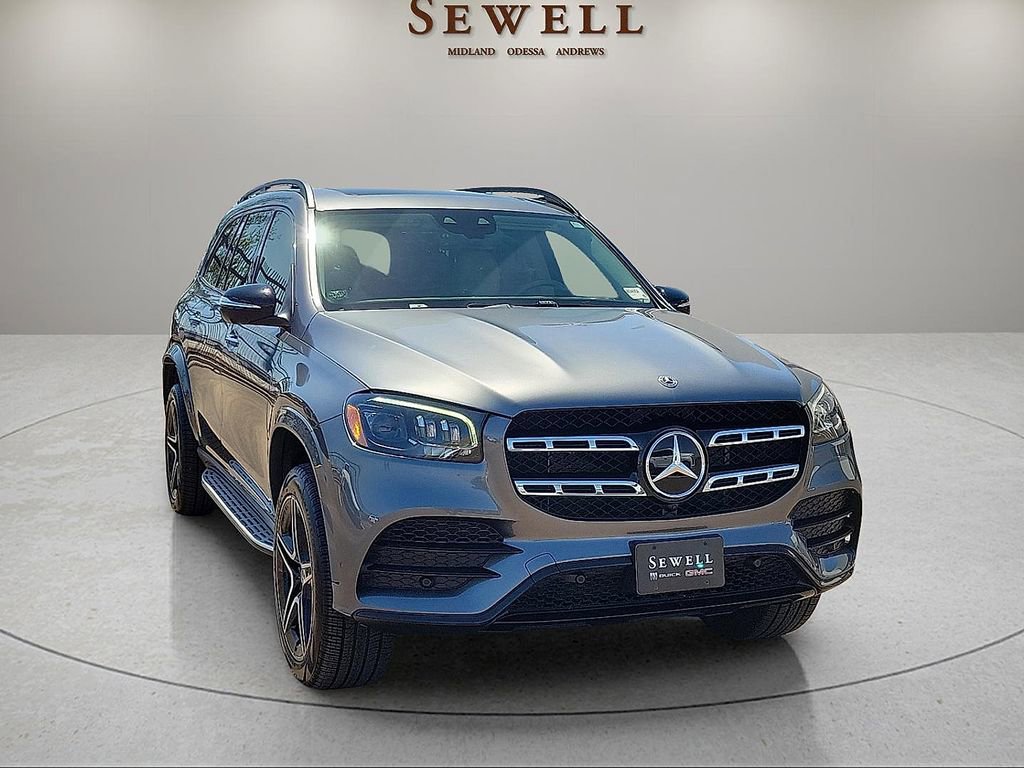 Used 2022 Mercedes-Benz GLS 450 4MATIC image 7