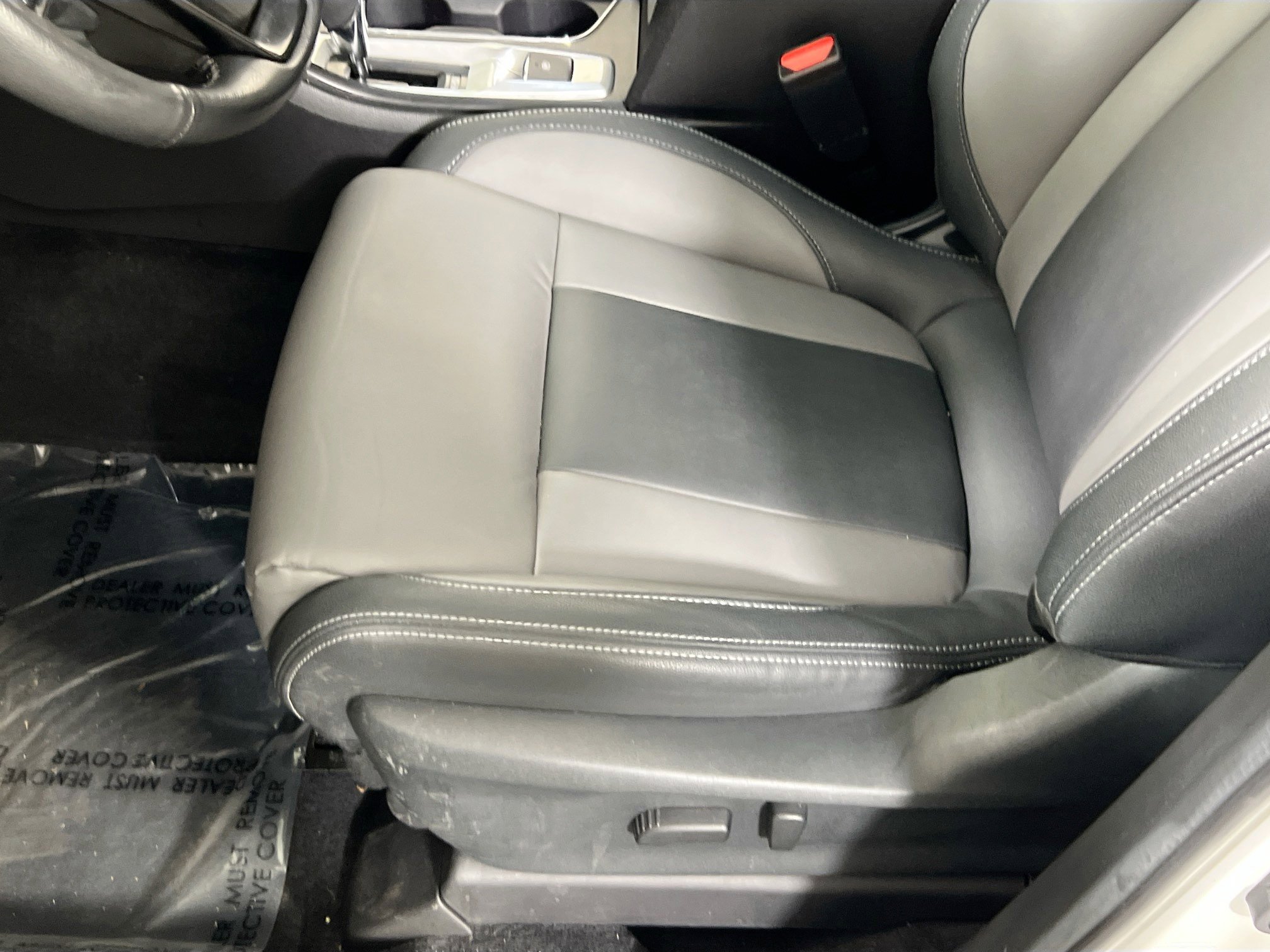 Used 2022 Subaru Ascent Onyx Edition image 18