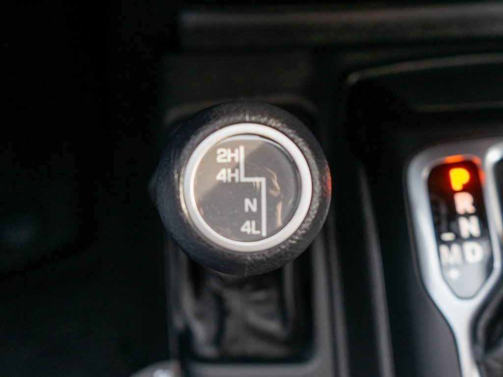 Used 2022 Jeep Wrangler Unlimited Sport image 24