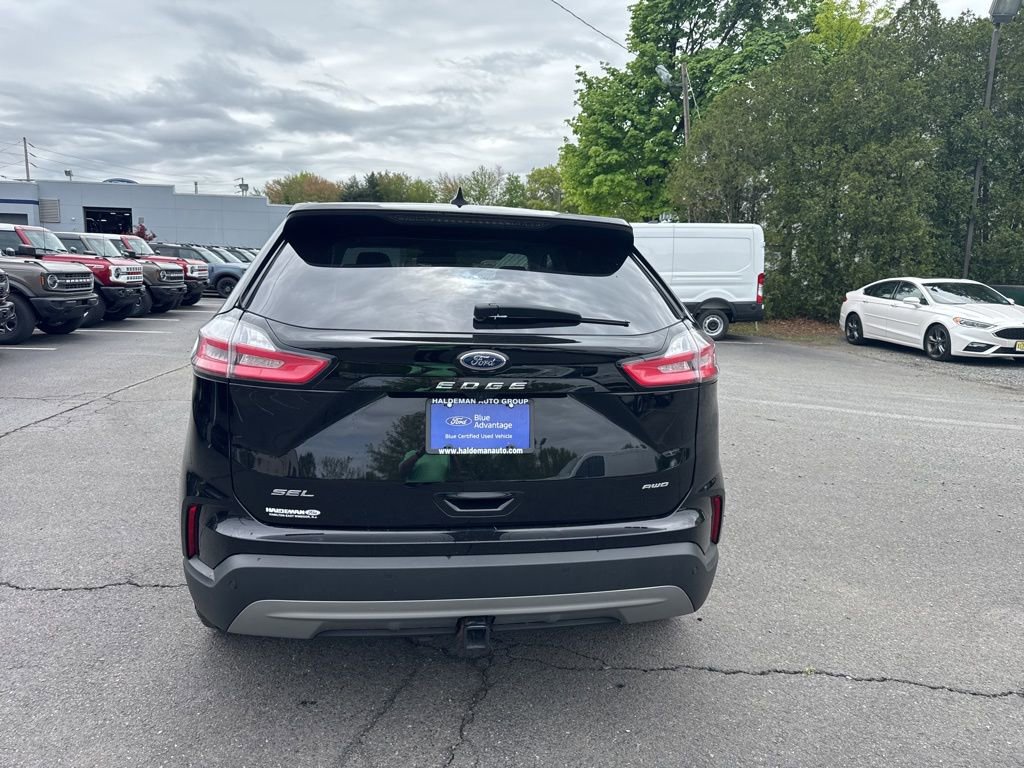 Used 2023 Ford Edge SEL w/ Convenience Package AWD/4WD image 4