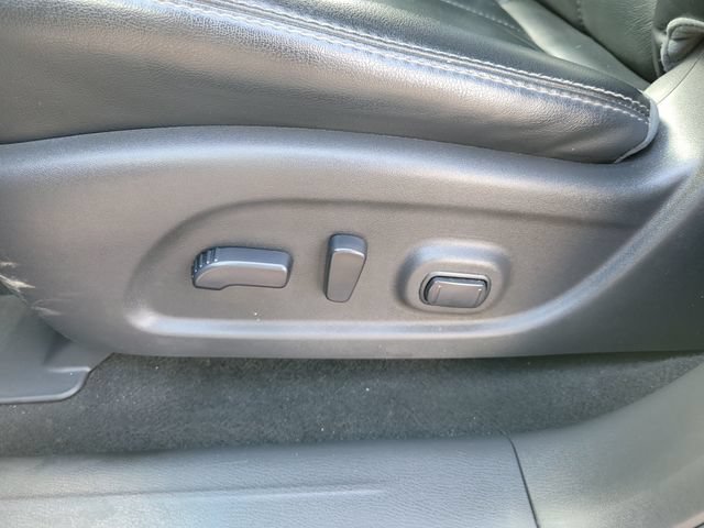 Used 2016 Nissan Pathfinder SL FWD image 19