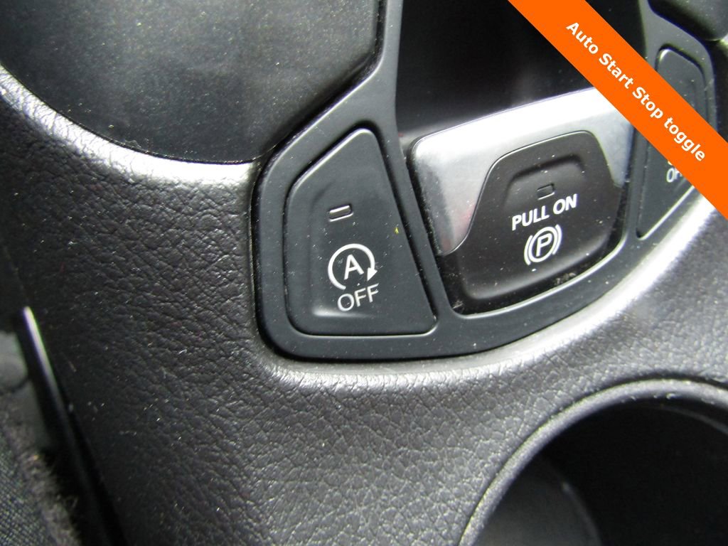 Used 2019 Jeep Compass Trailhawk image 15