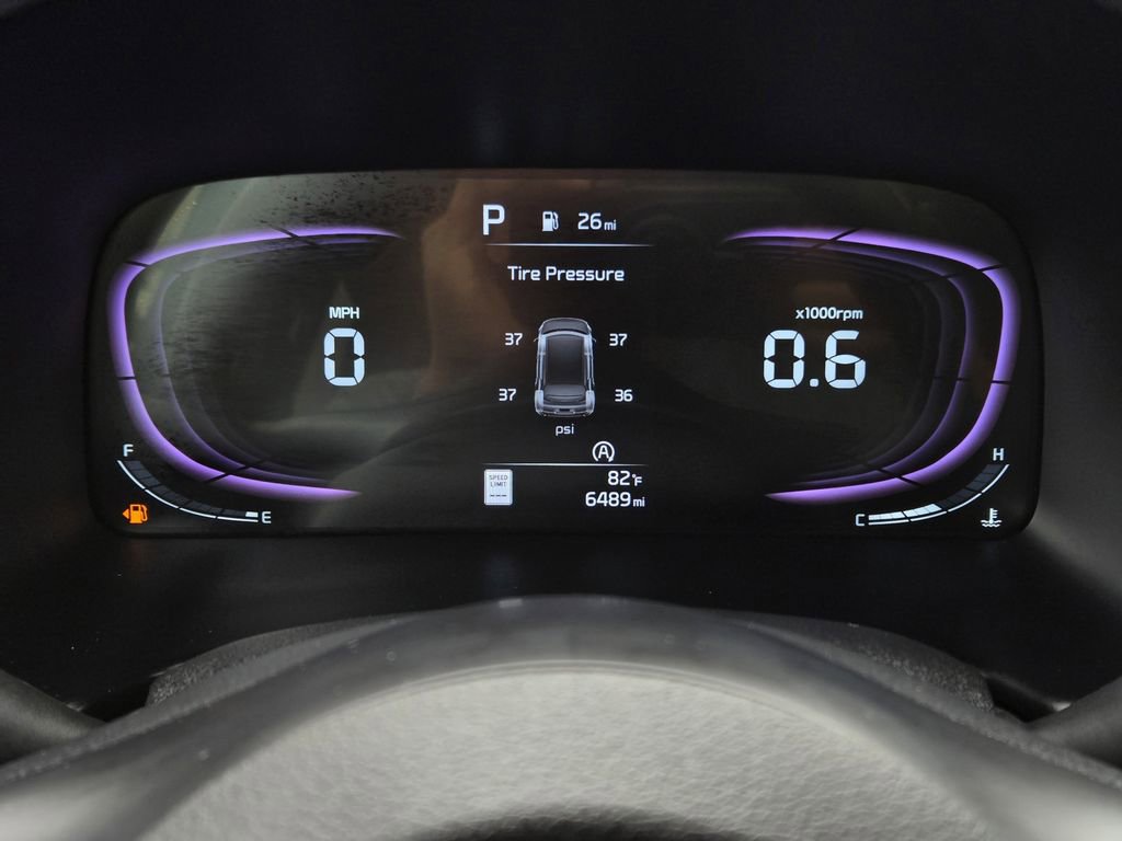 Certified 2025 Kia Soul LX FWD image 6