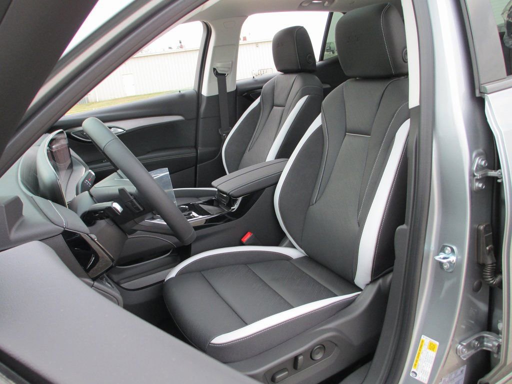 New 2026 Buick Envision Sport Touring image 11