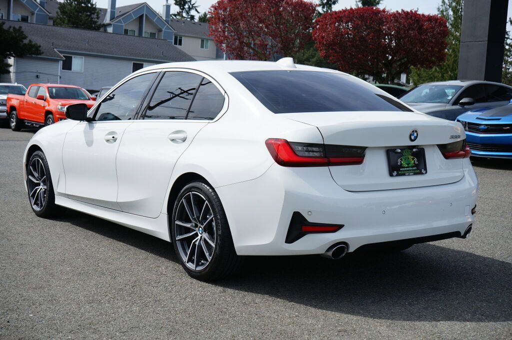 Used 2020 BMW 330i Sedan w/ Convenience Package image 3