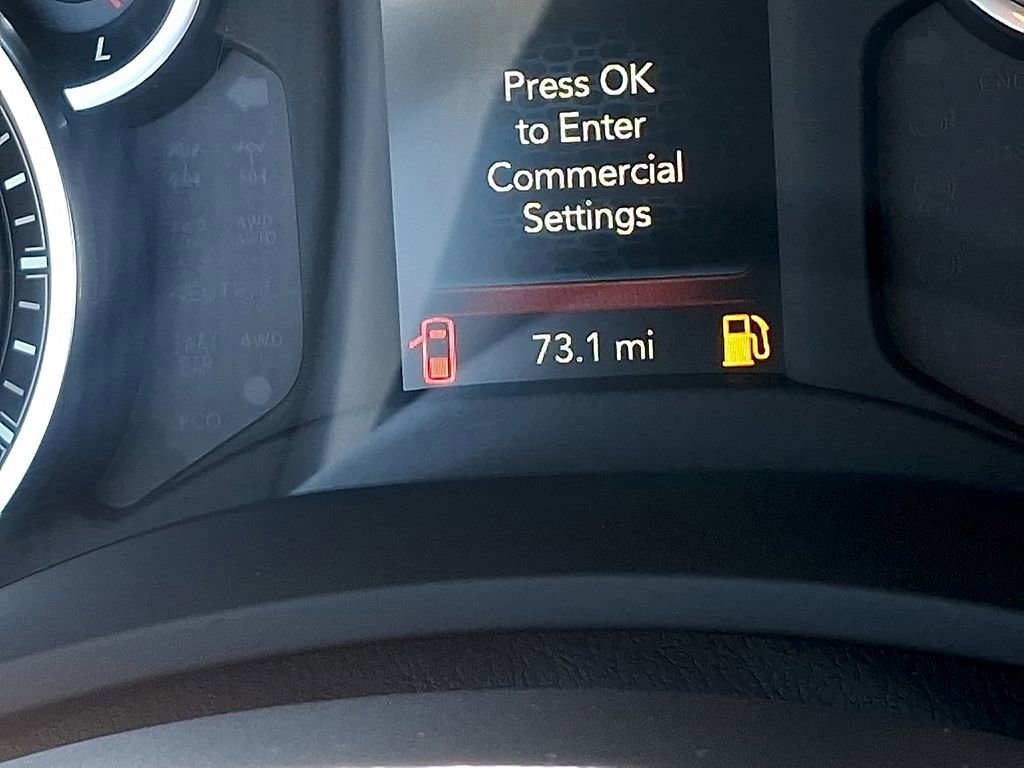 Used 2024 RAM 2500 Tradesman w/ Chrome Appearance Group image 17