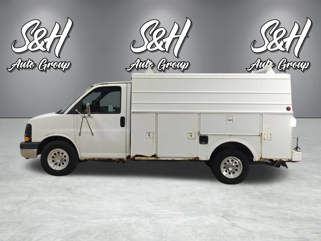 Used 2004 Chevrolet Express 3500 RWD image 11