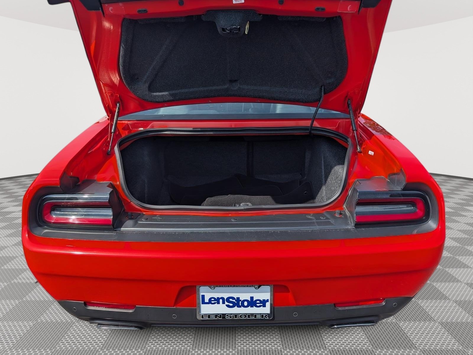 Used 2022 Dodge Challenger R/T Scat Pack RWD image 17