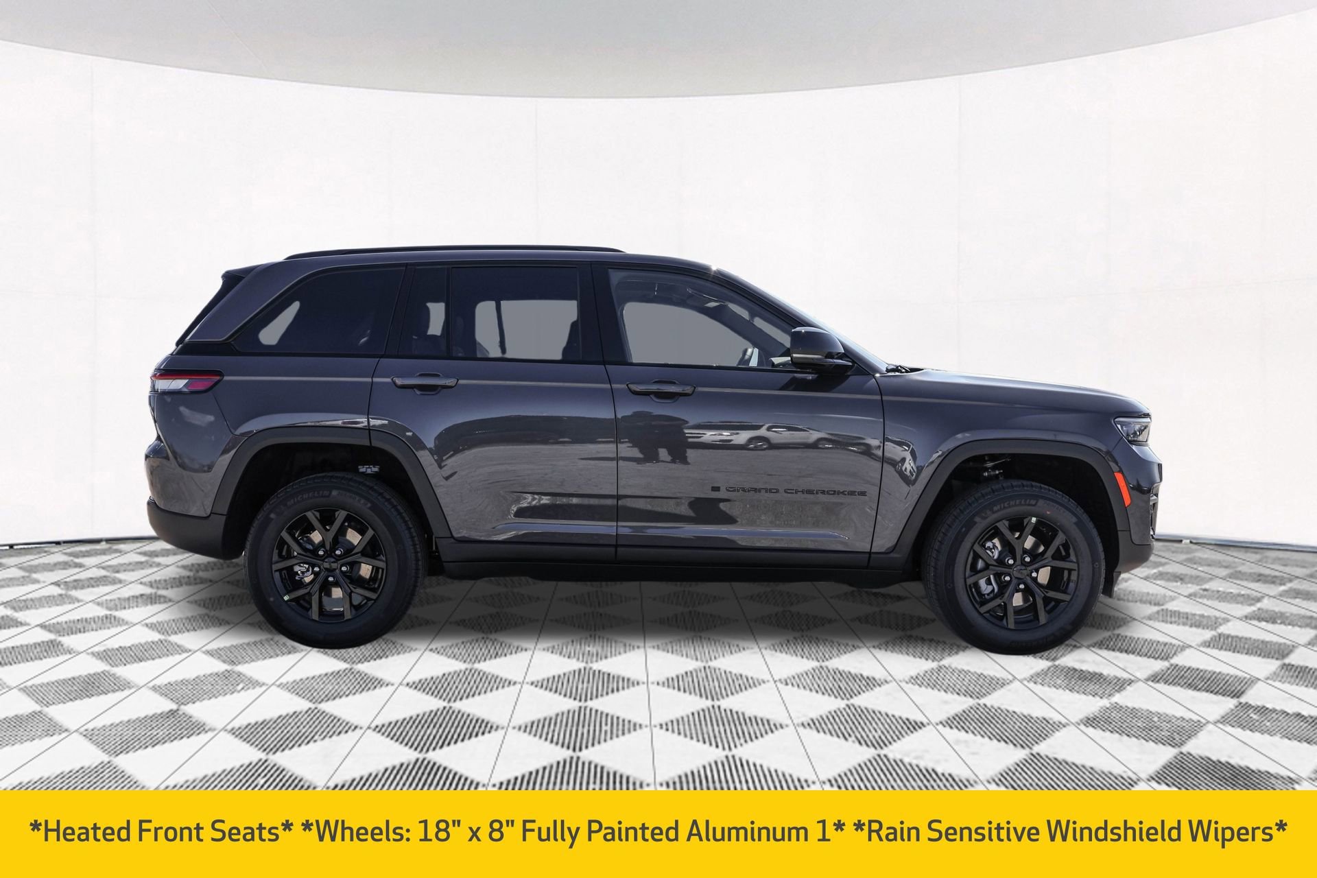 New 2025 Jeep Grand Cherokee Altitude AWD/4WD image 11