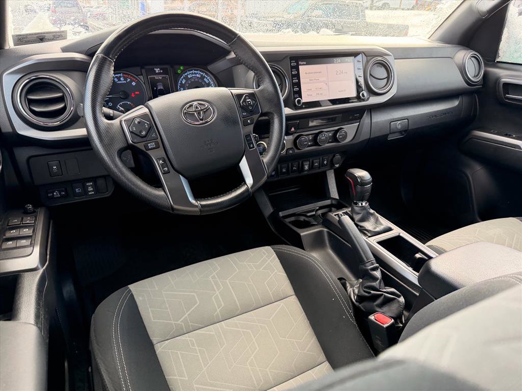 Used 2023 Toyota Tacoma TRD Off-Road w/ Technology Package image 10