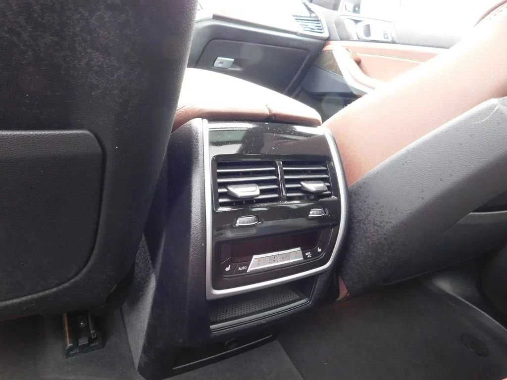 Used 2022 BMW X5 xDrive40i image 17