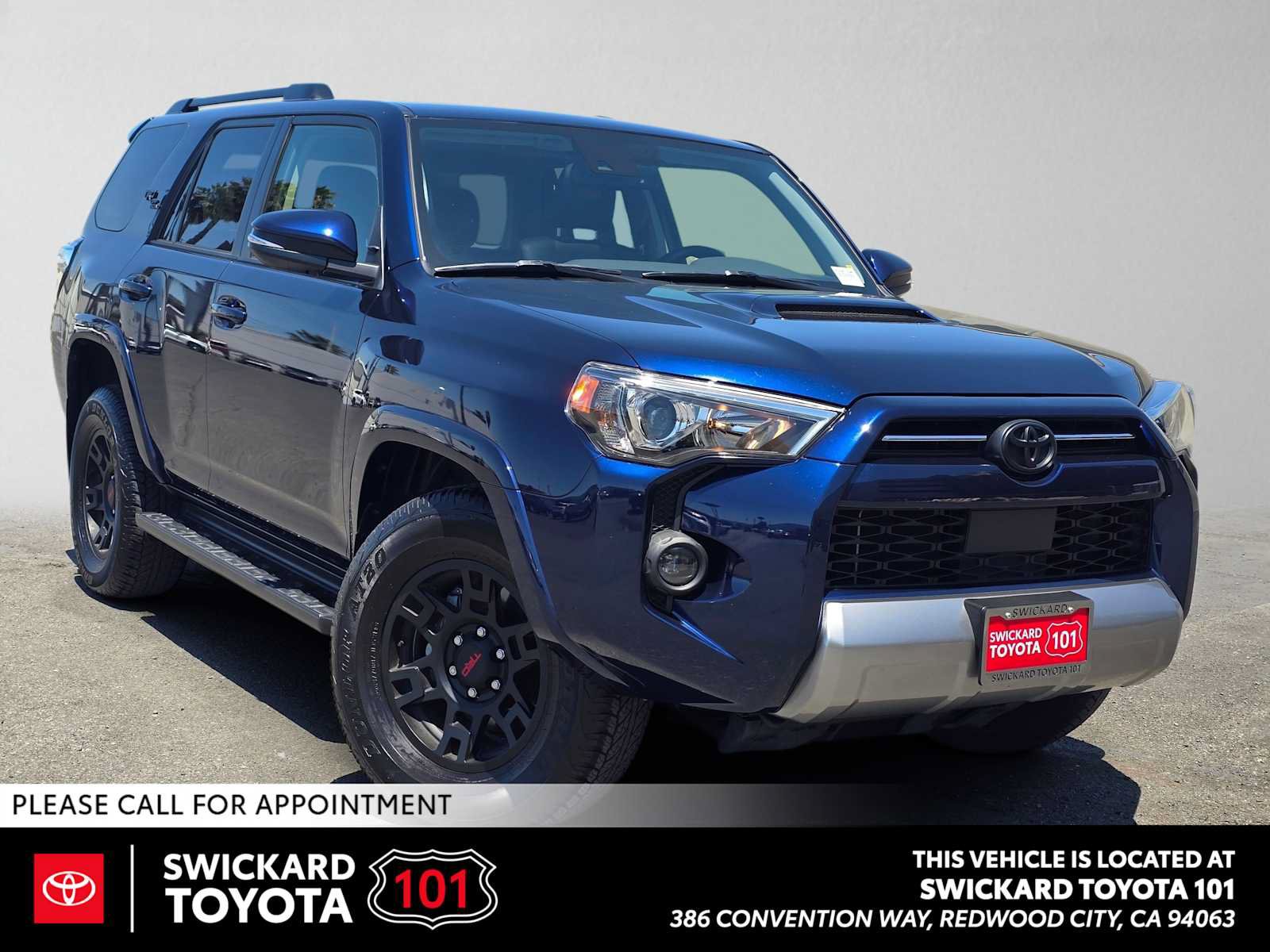Used 2024 Toyota 4Runner TRD Off-Road Premium w/ Moonroof Package AWD/4WD image 1