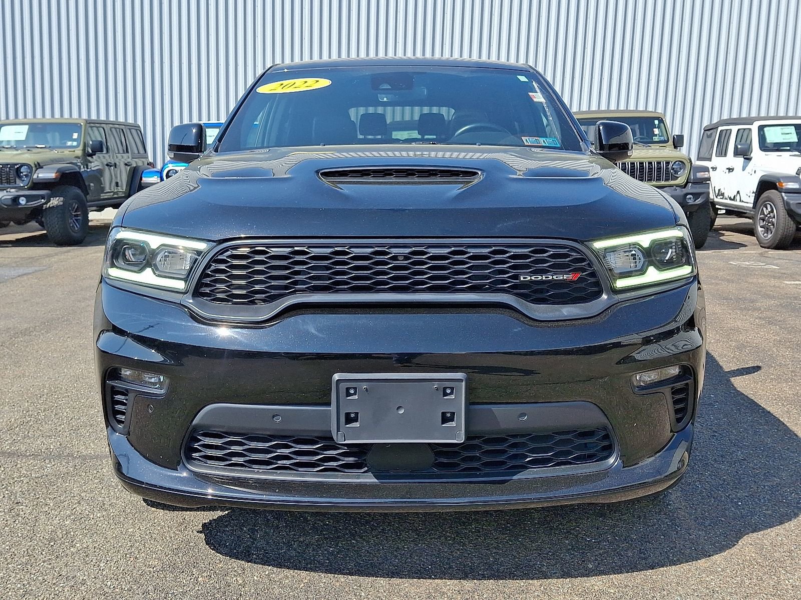 Used 2022 Dodge Durango R/T AWD/4WD image 2