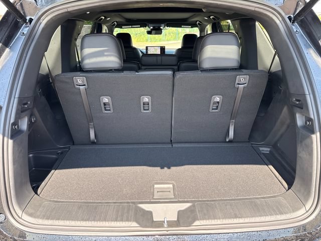 New 2026 Honda Pilot Black Edition image 16