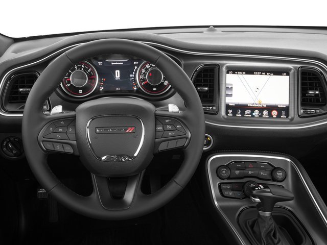 Used 2017 Dodge Challenger R/T RWD image 10