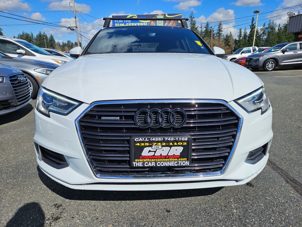 Used 2018 Audi A3 2.0T Premium image 2