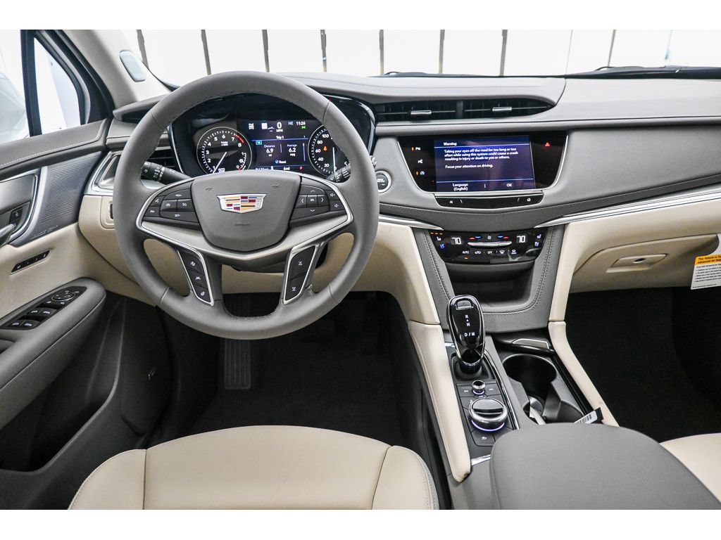 New 2026 Cadillac XT5 Premium Luxury w/ Driver Assist Package AWD/4WD image 14