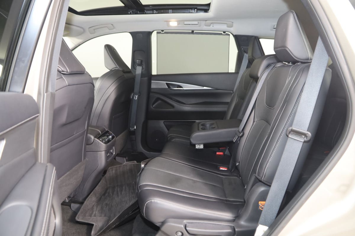 Used 2023 INFINITI QX60 Luxe w/ Cargo Package AWD/4WD image 49