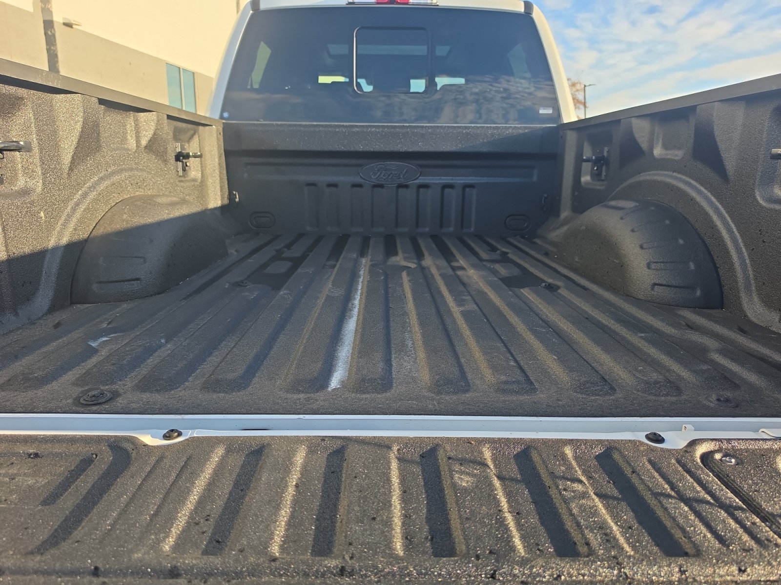 Used 2024 Ford F250 Lariat w/ Lariat Ultimate Package AWD/4WD image 16