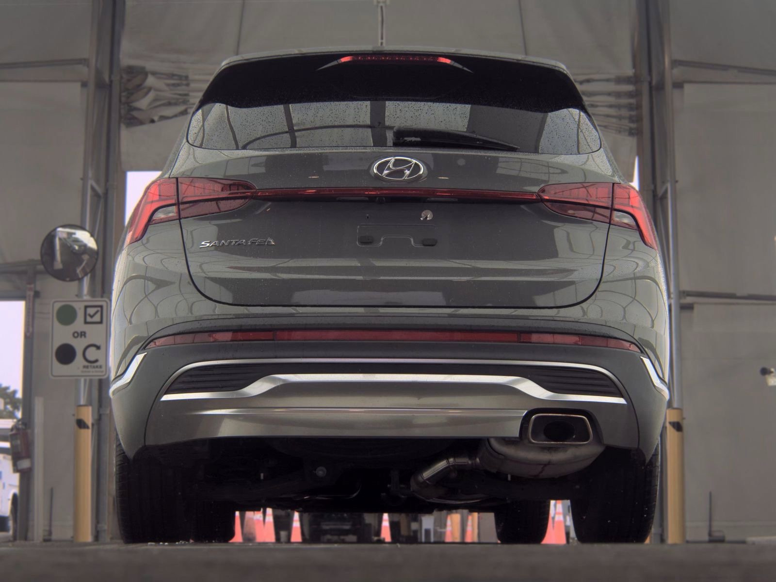 Used 2023 Hyundai Santa Fe SEL w/ Premium Package FWD image 17