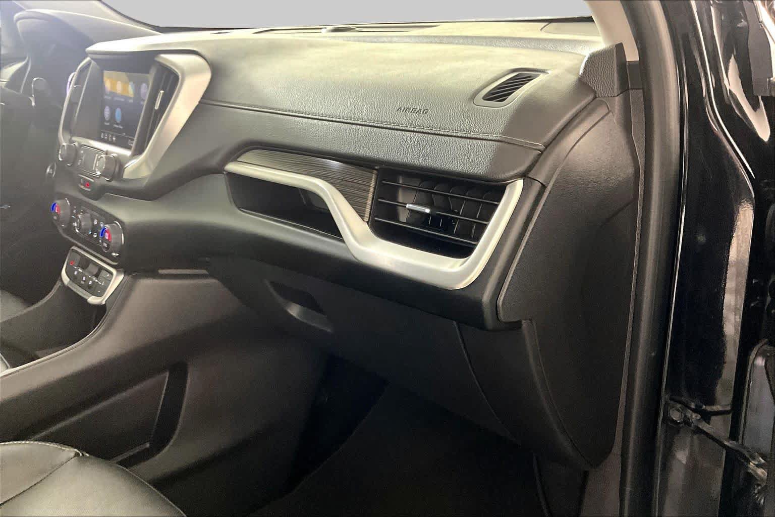 Certified 2024 GMC Terrain SLT FWD image 18