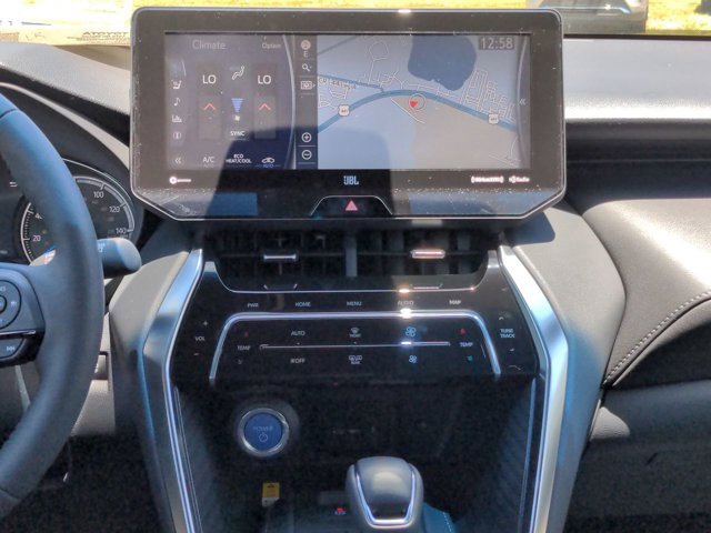 Used 2021 Toyota Venza Limited image 18