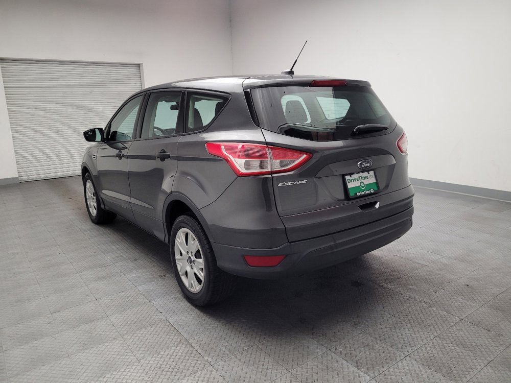 Used 2016 Ford Escape S FWD image 5