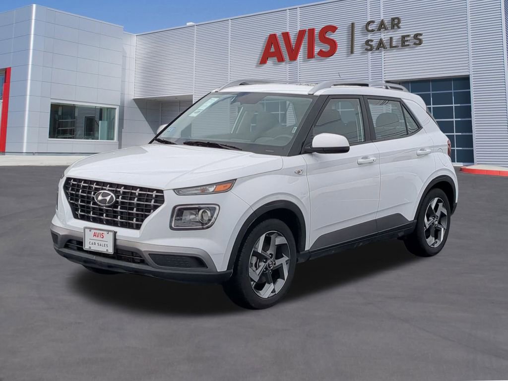 Used 2025 Hyundai Venue SEL image 1