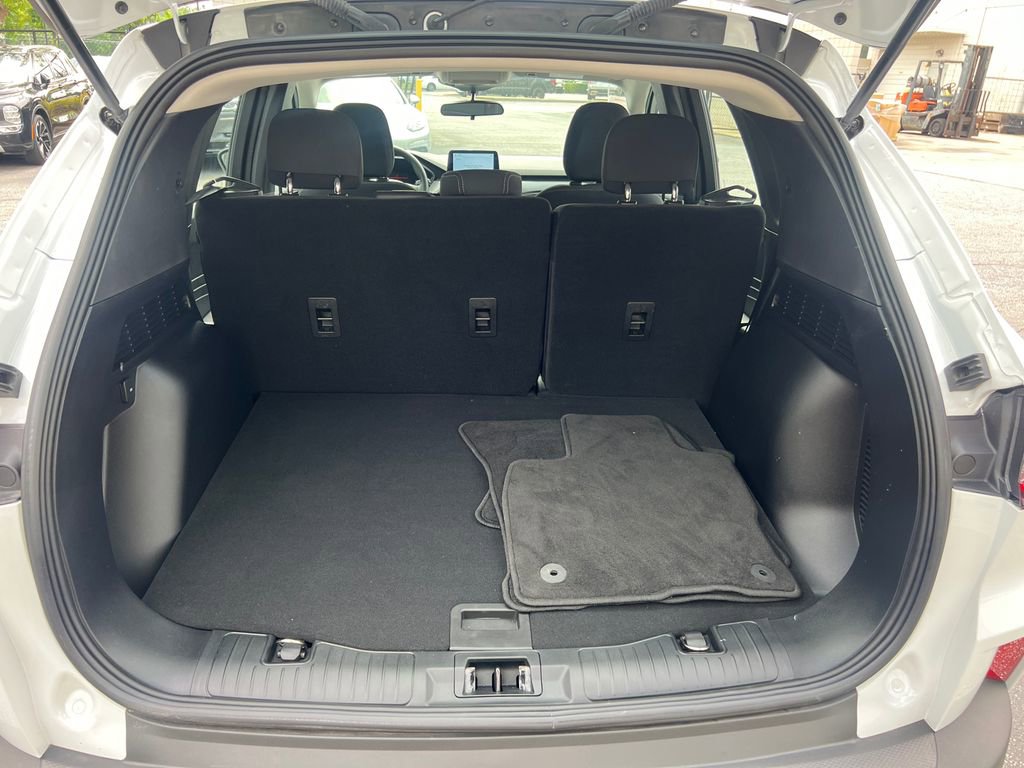 Used 2023 Ford Escape FWD image 18