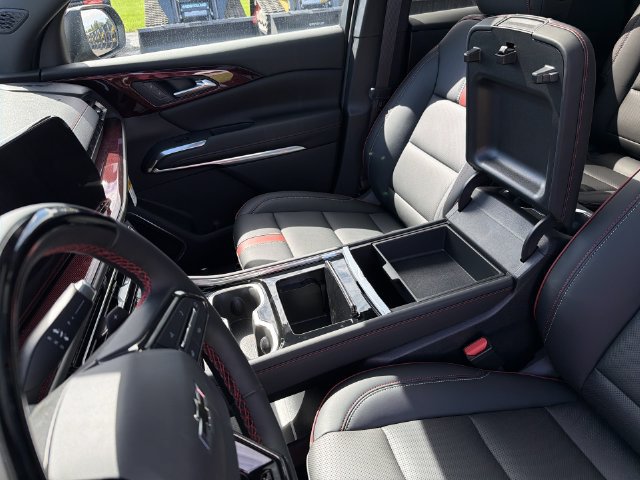 New 2027 Chevrolet Traverse RS AWD/4WD image 29