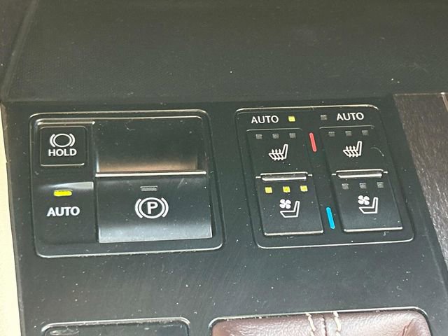 Used 2017 Lexus RX 450h AWD w/ Luxury Package image 33