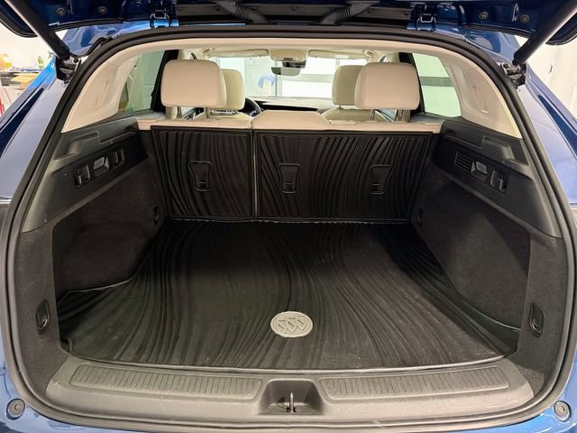 Certified 2023 Buick Envision Avenir AWD/4WD image 23