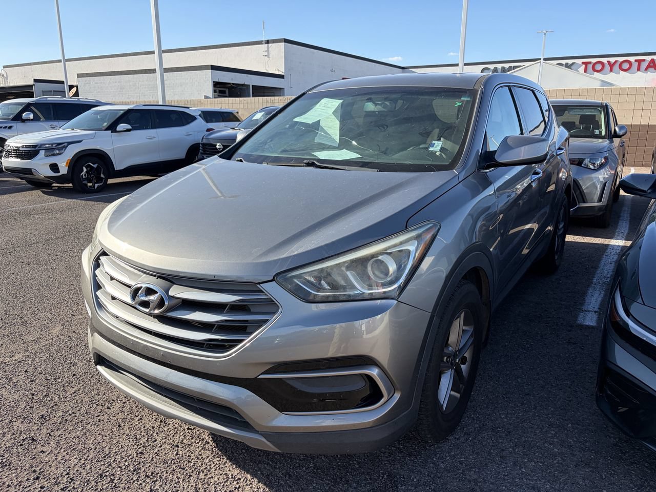 Used 2017 Hyundai Santa Fe Sport w/ Cargo Package FWD image 4