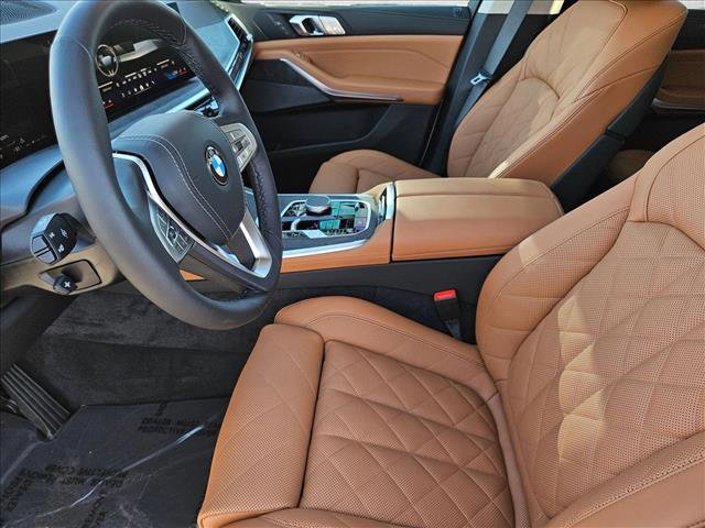 New 2026 BMW X7 xDrive40i w/ Premium Package image 15