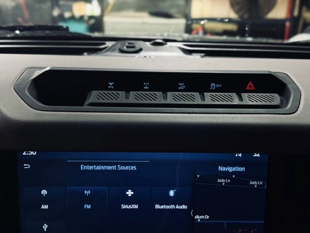 Used 2021 Ford Bronco Wildtrak image 43