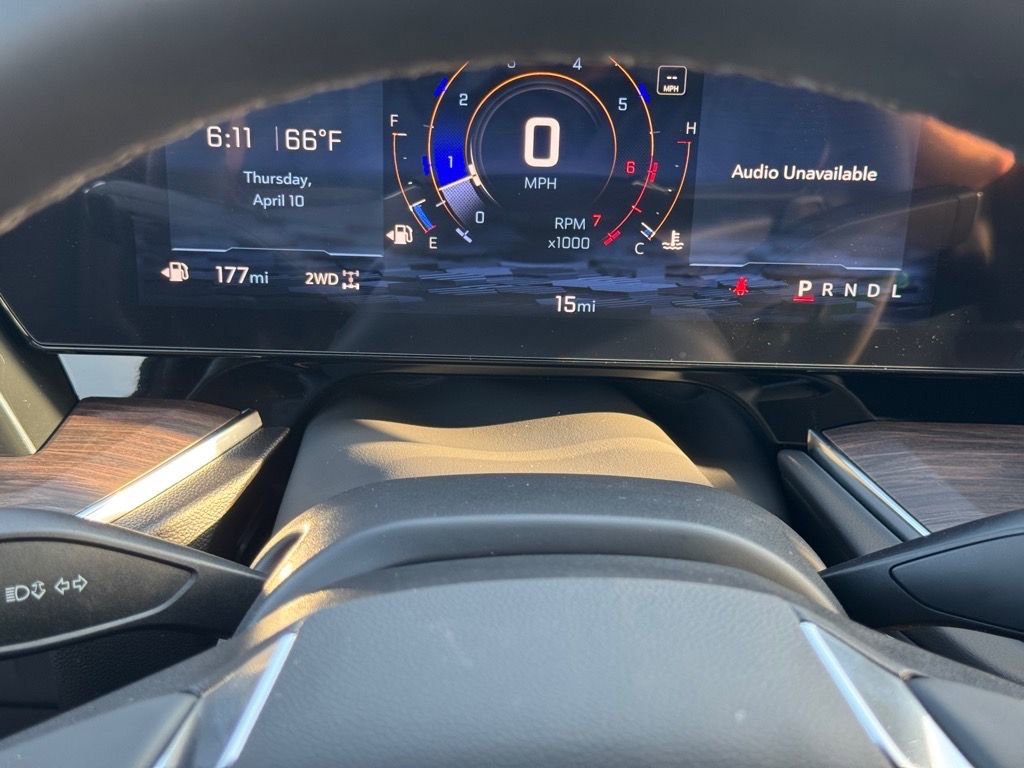 New 2025 Chevrolet Suburban Premier image 13