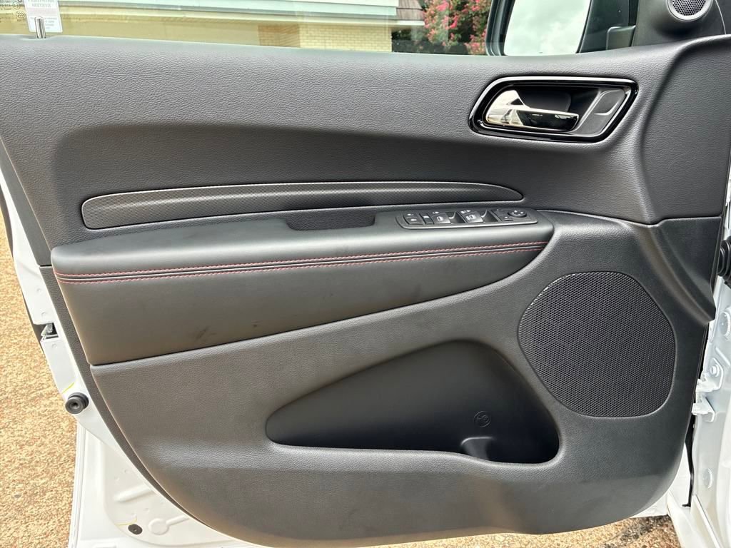 New 2025 Dodge Durango R/T w/ Trailer Tow Group IV image 10