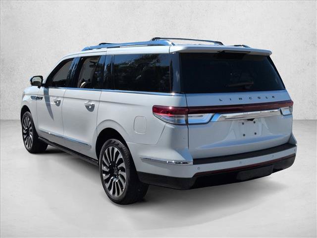 Used 2022 Lincoln Navigator L Black Label AWD/4WD image 8