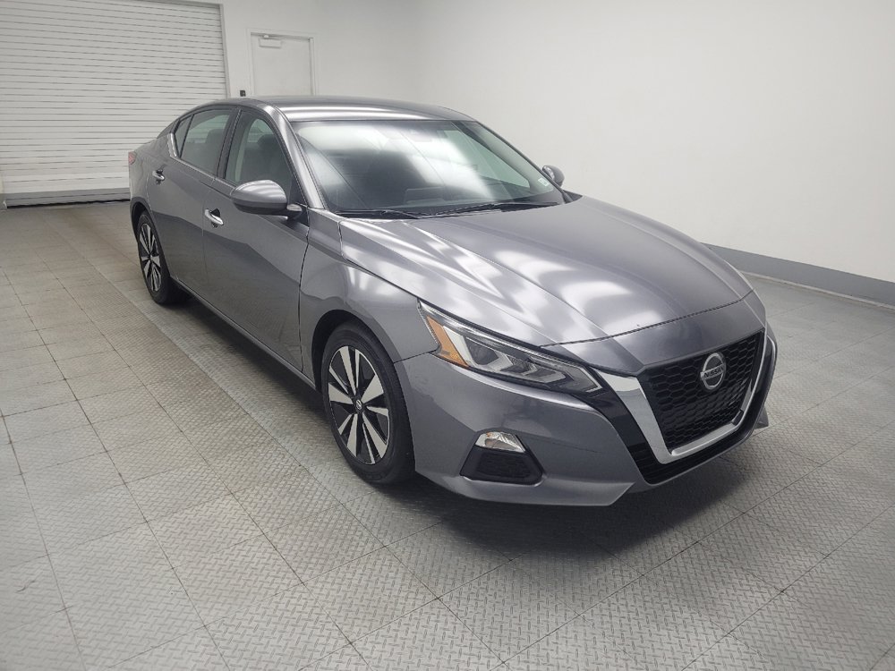 Used 2022 Nissan Altima 2.5 SV FWD image 13
