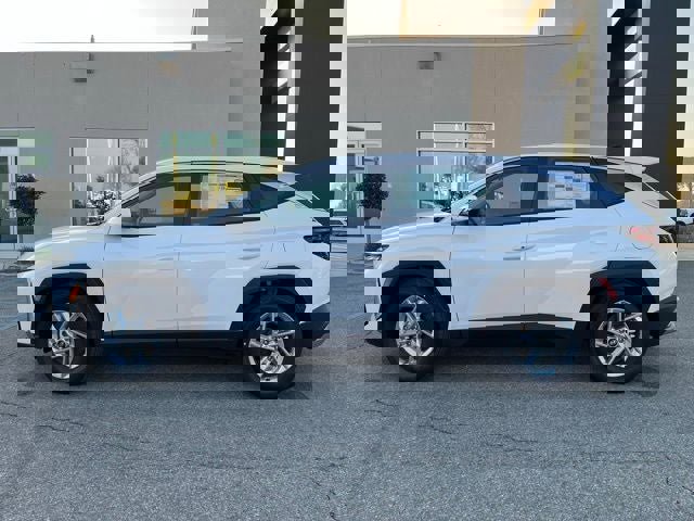 New 2026 Hyundai Tucson SE image 6