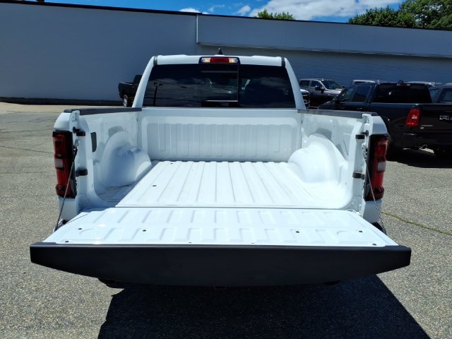 New 2026 RAM 1500 Express AWD/4WD image 7