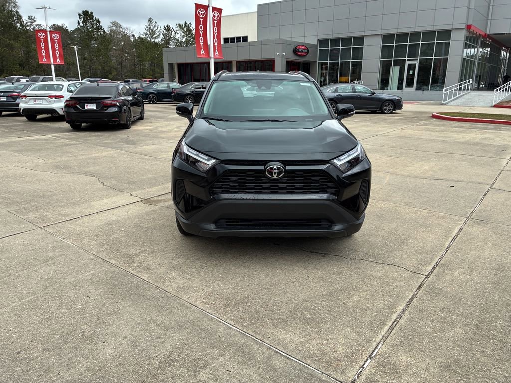 New 2025 Toyota RAV4 XLE image 10