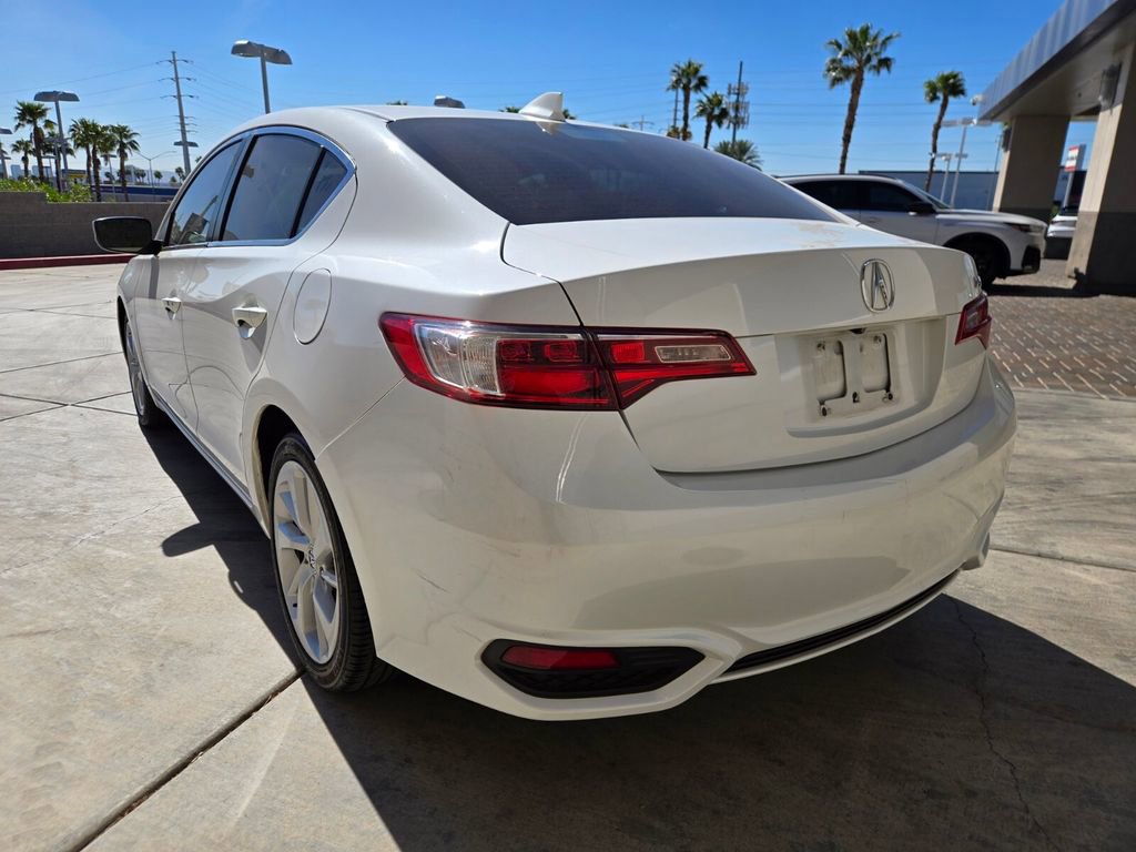 Used 2016 Acura ILX image 3