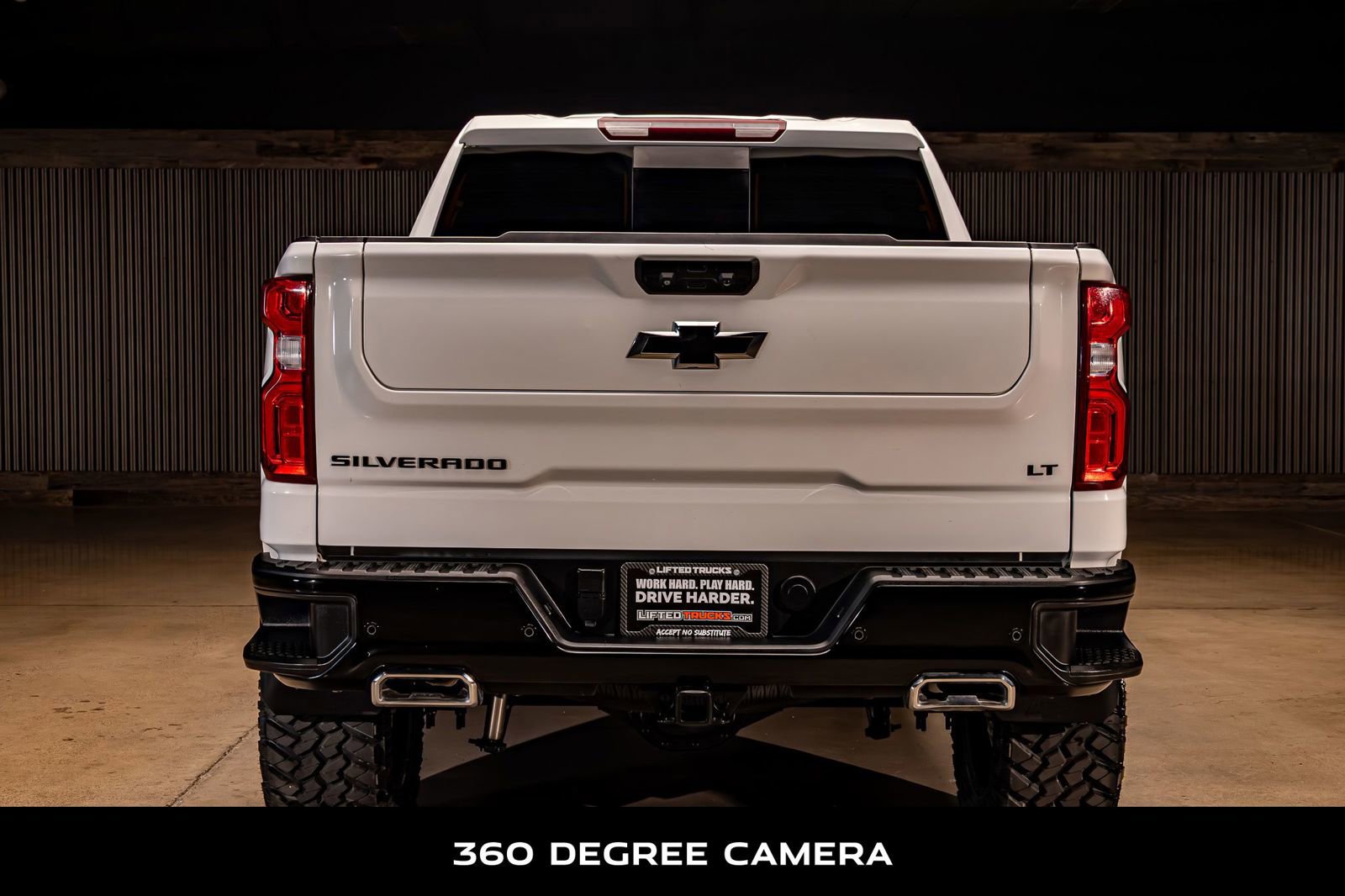 Used 2022 Chevrolet Silverado 1500 LT Trail Boss w/ LT Trail Boss Premium Package image 8