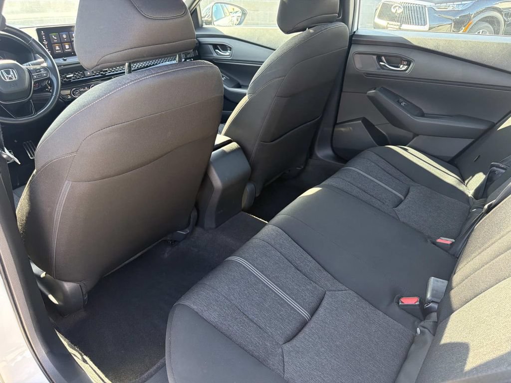 Used 2023 Honda Accord Sport image 11