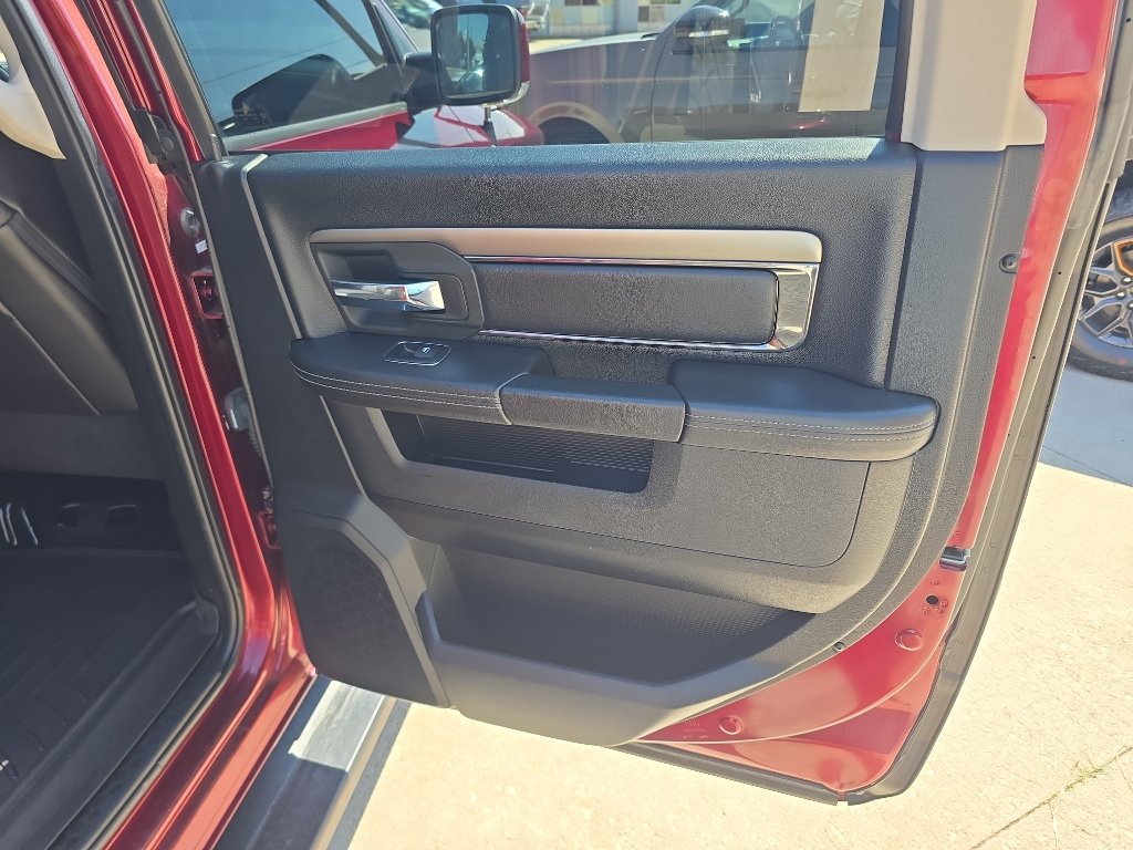 Used 2018 RAM 1500 Sport w/ Sport Premium Group AWD/4WD image 34