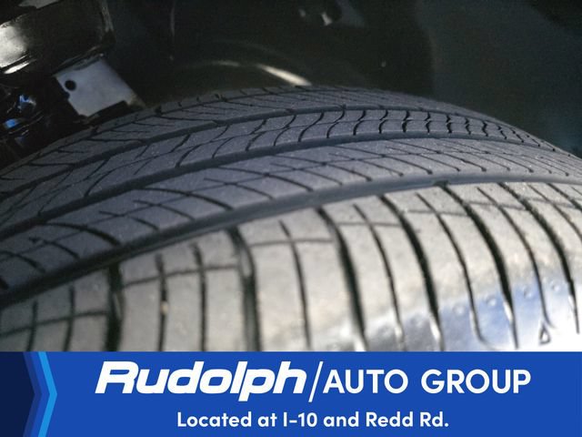 Used 2025 Chevrolet Trax LT FWD image 27
