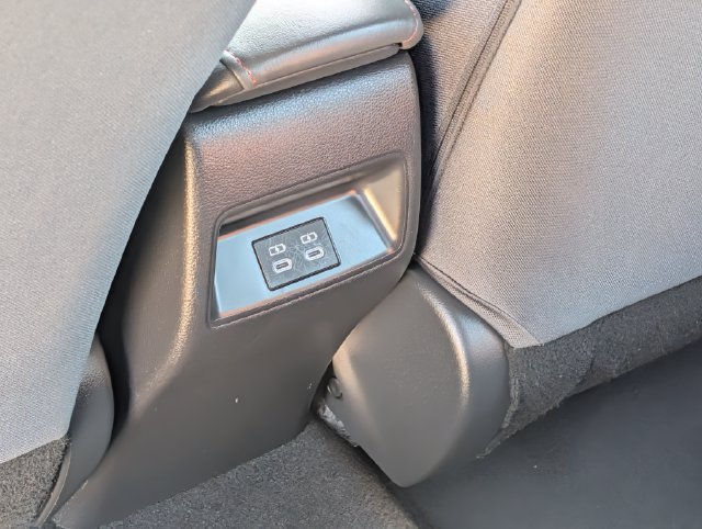 Used 2025 Toyota Corolla SE FWD image 13