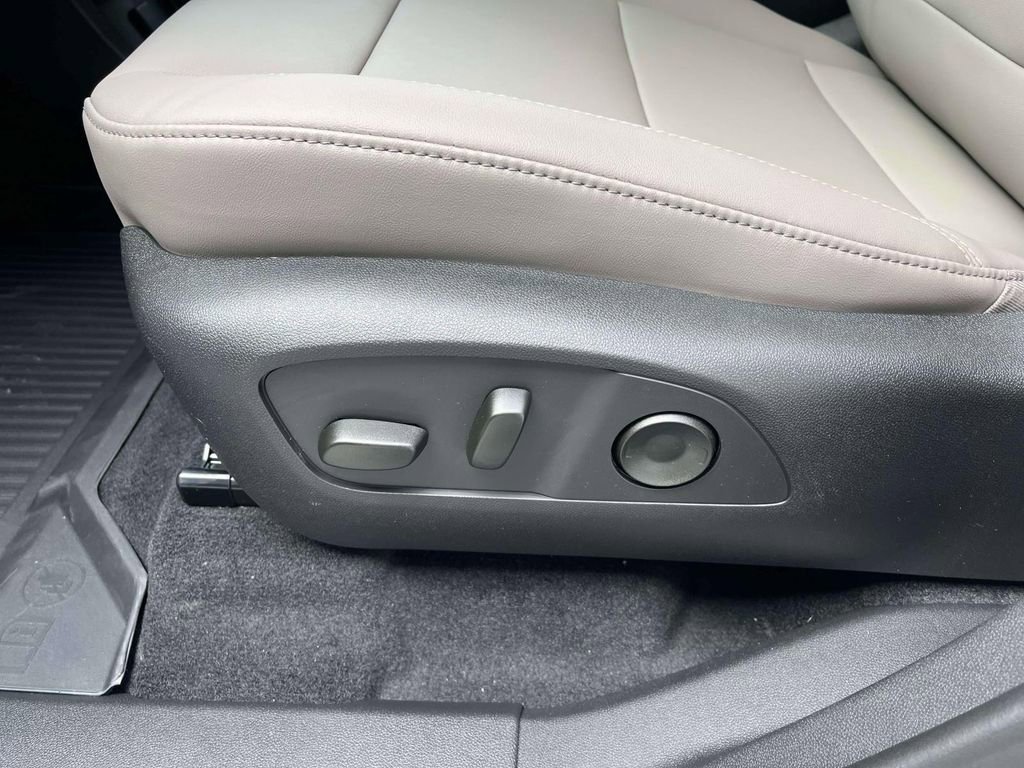 New 2026 GMC Acadia Elevation w/ Super Cruise Package AWD/4WD image 25