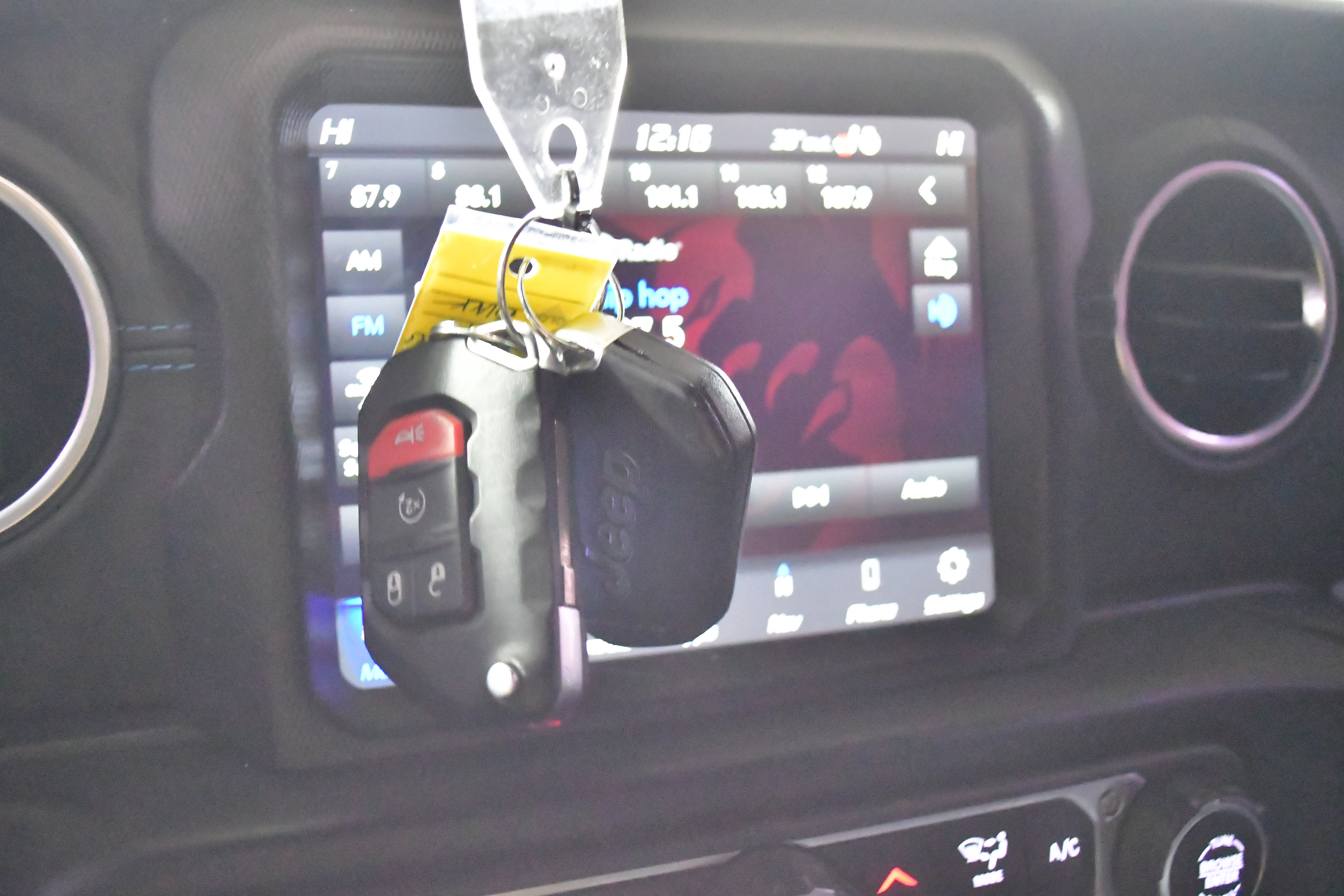 Used 2022 Jeep Wrangler Unlimited Rubicon 4xe w/ Cold Weather Group image 53